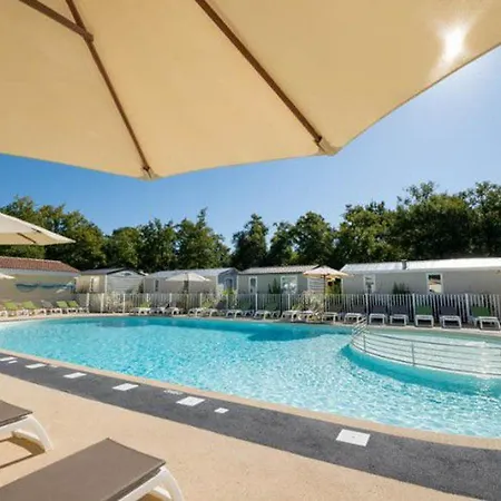 Mobil-home 6 Personnes Avec Terrasse A - Api-1-52-371 Campsite *